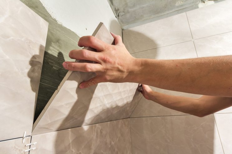 bathroom wall retiling
